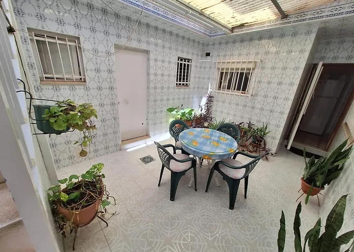 La Casa De Lola
